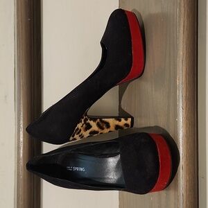 Size 9 5" heel black red and leaopard print